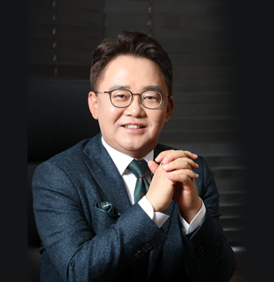 제 3대 회장 한찬건